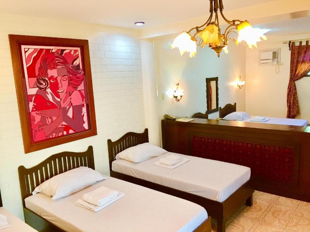 Casa La Granja Hotel Iloilo City Luaran gambar