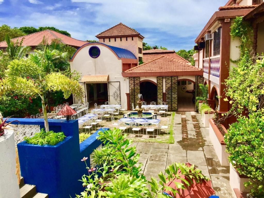 Casa La Granja Hotel Iloilo City Luaran gambar