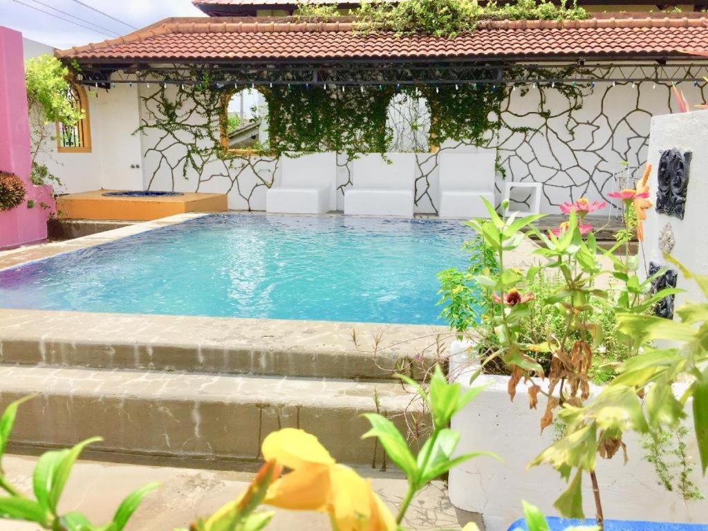 Casa La Granja Hotel Iloilo City Luaran gambar