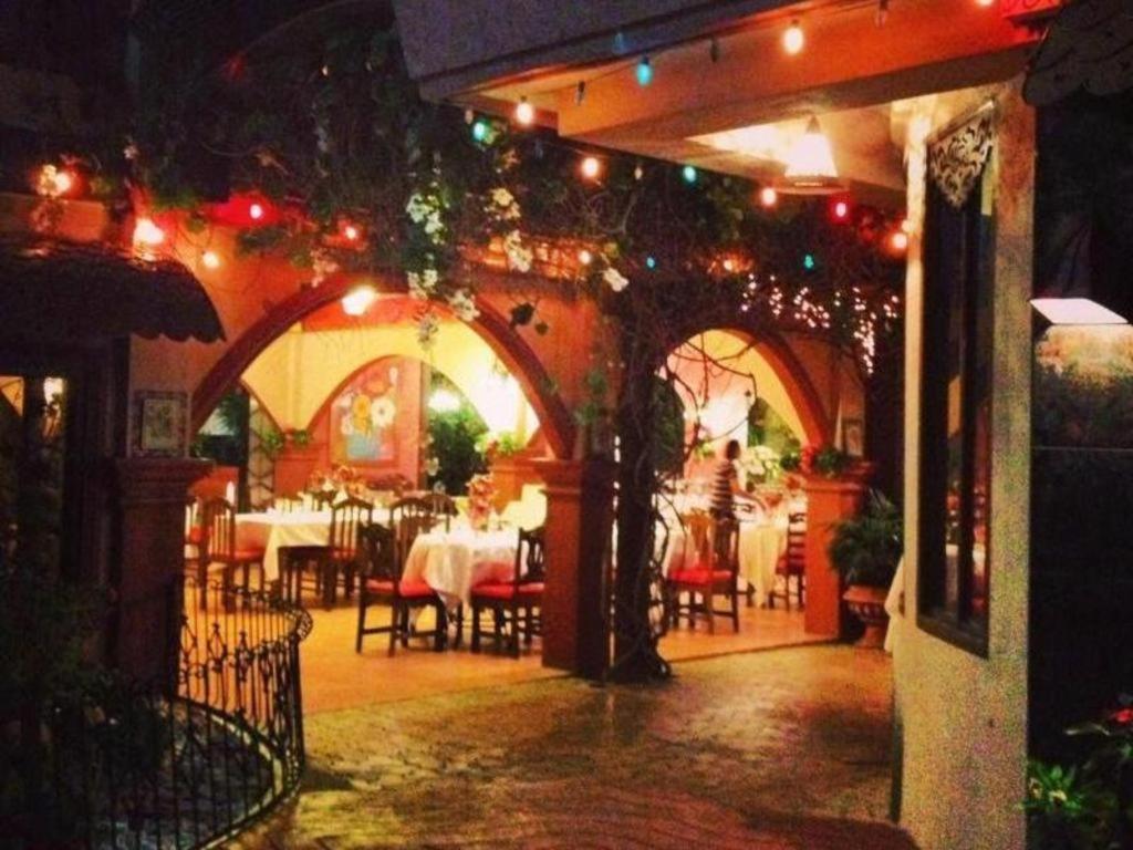 Casa La Granja Hotel Iloilo City Luaran gambar
