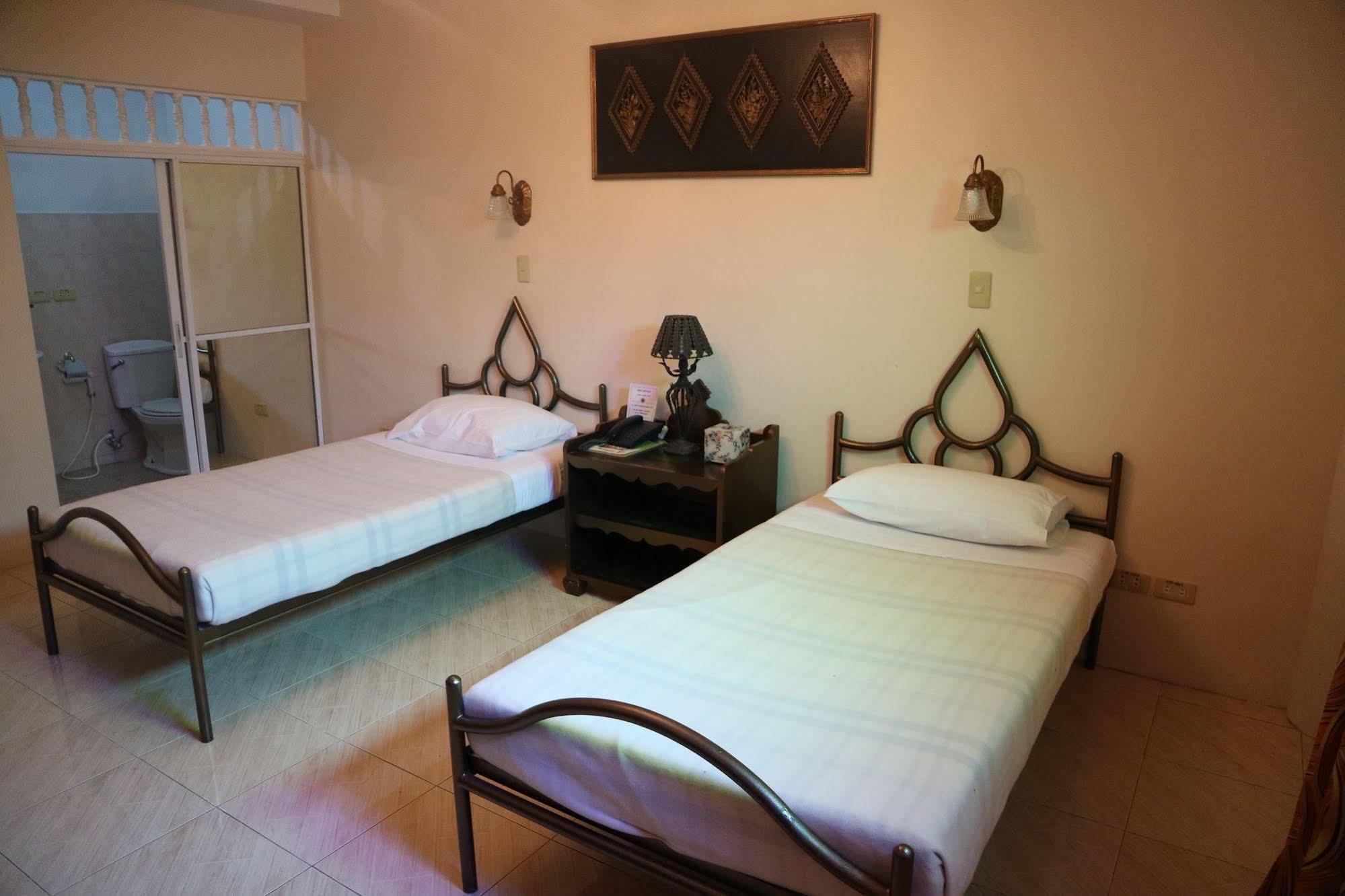 Casa La Granja Hotel Iloilo City Luaran gambar